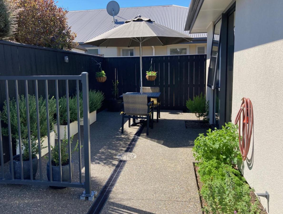 Modern, Sunny, Central Motueka Exterior foto